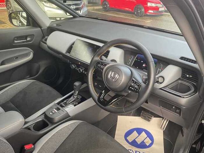 Honda Jazz Hybrid 1.5 i-MMD Hybrid Advance Sport eCVT 