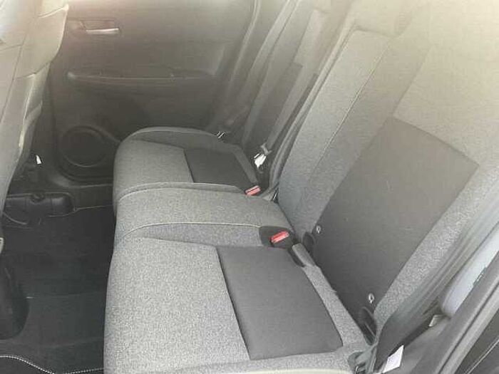 Honda Jazz Hybrid 1.5 i-MMD Hybrid Advance Sport eCVT 